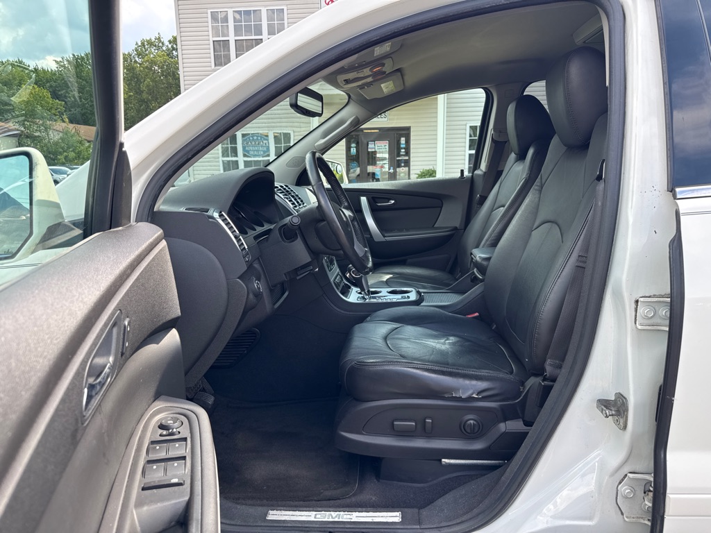 Photo 9 of this GMC ACADIA