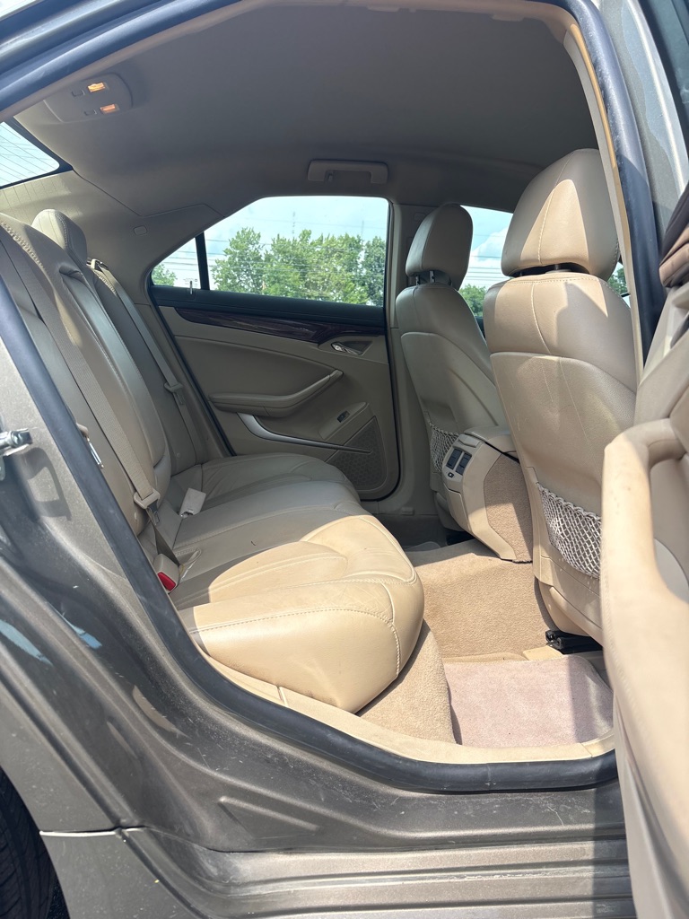 Photo 12 of this CADILLAC CTS