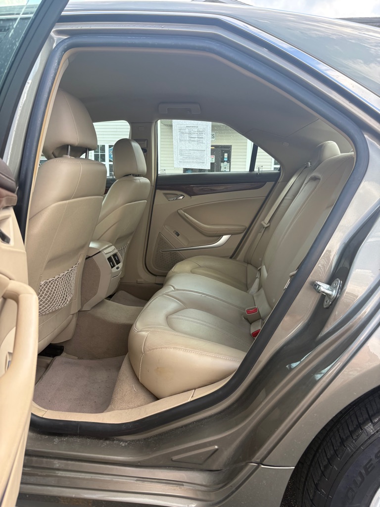 Photo 10 of this CADILLAC CTS