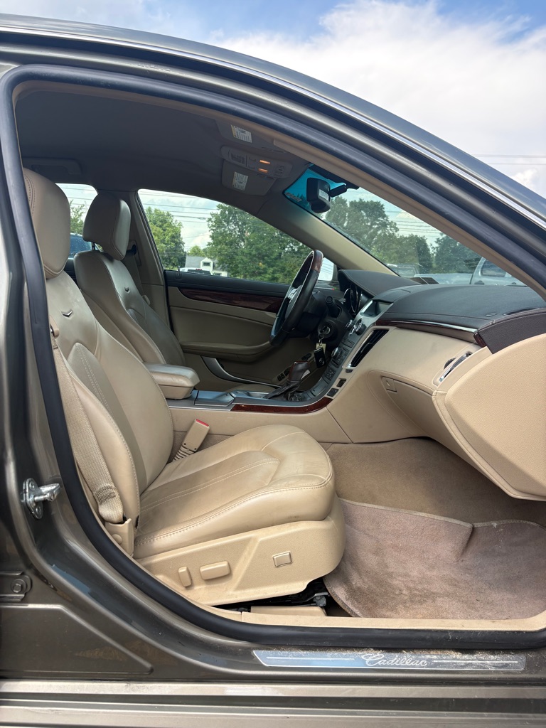 Photo 11 of this CADILLAC CTS