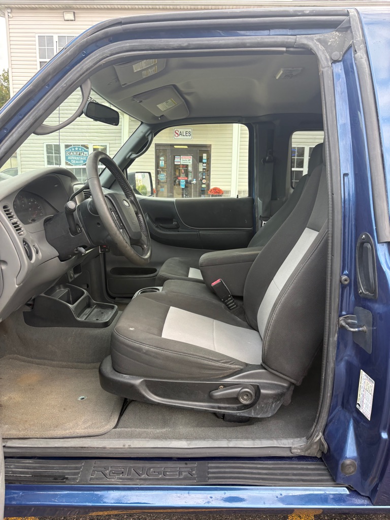 Photo 9 of this FORD RANGER