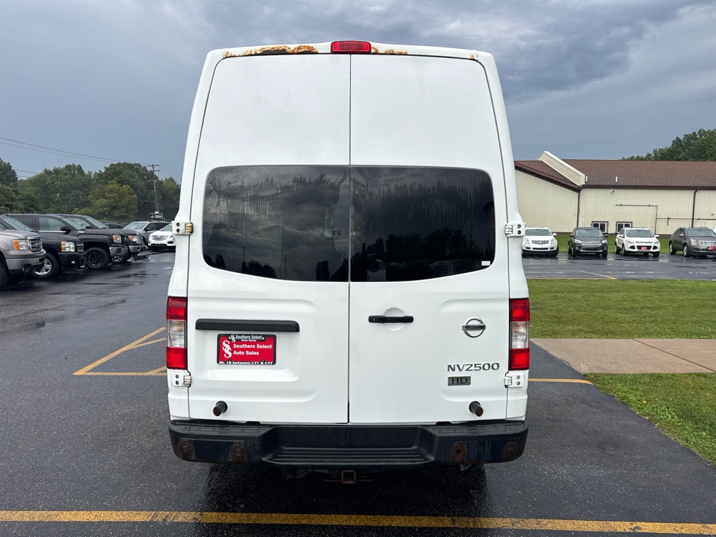 Photo 7 of this NISSAN NV