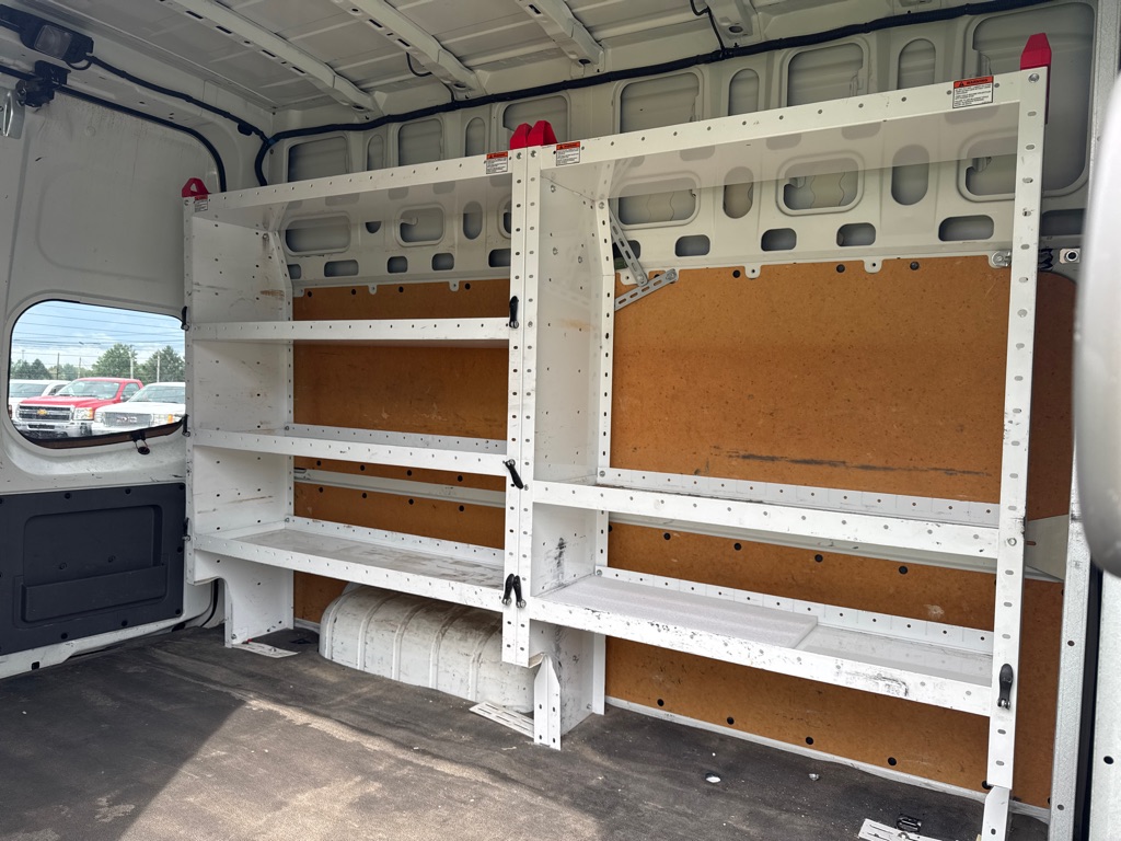 Photo 12 of this NISSAN NV