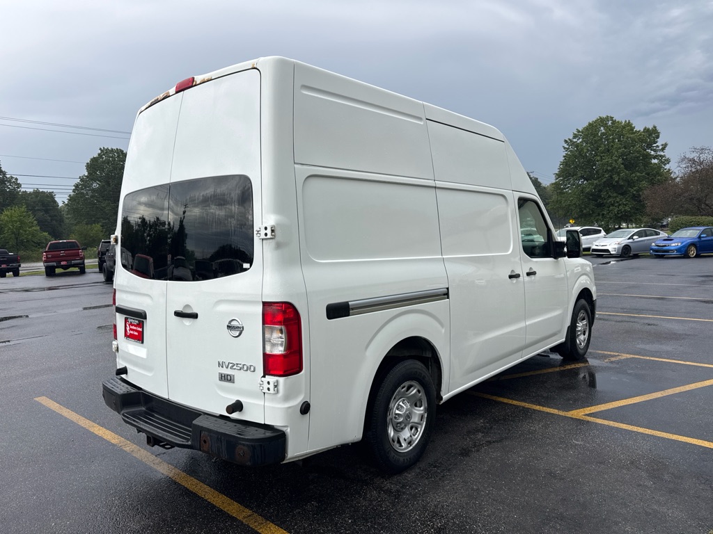 Photo 6 of this NISSAN NV