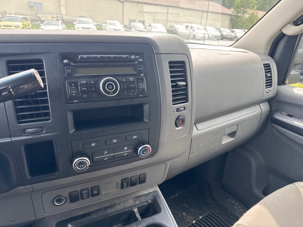 Photo 16 of this NISSAN NV