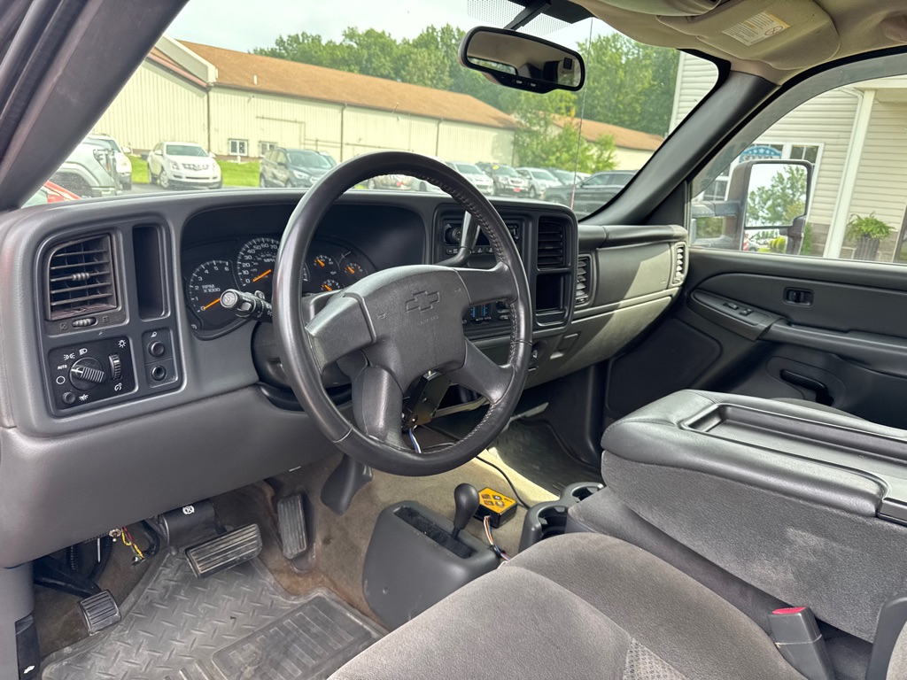 Photo 14 of this CHEVROLET SILVERADO 2500H