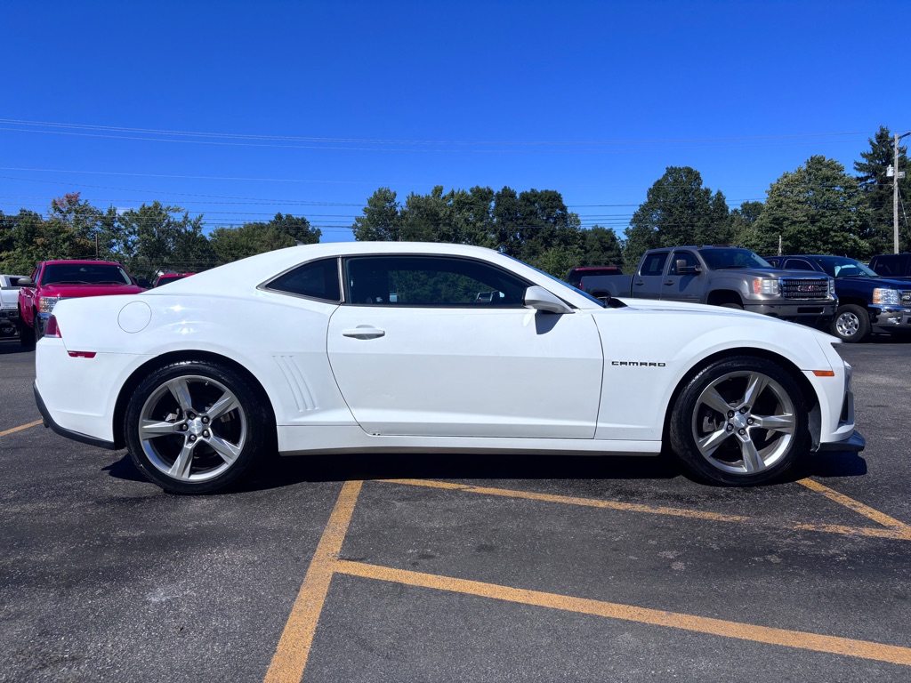 Photo 5 of this CHEVROLET CAMARO