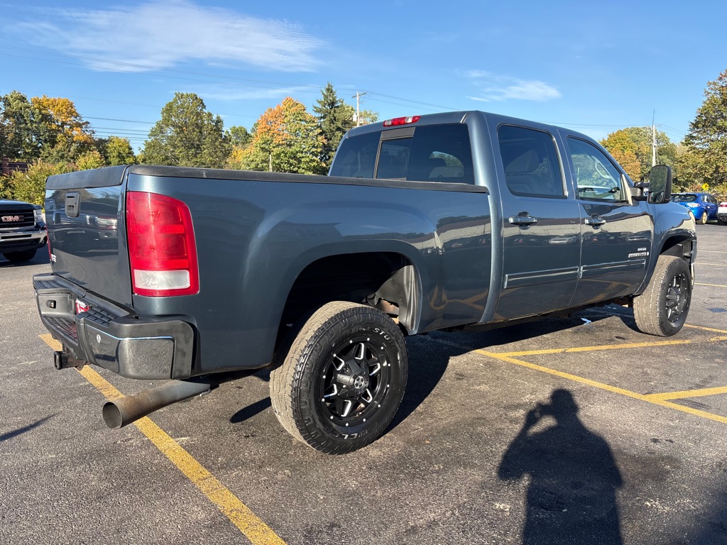 Photo 6 of this GMC SIERRA 2500HD