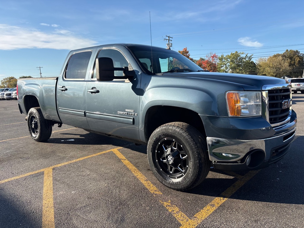 Photo 4 of this GMC SIERRA 2500HD