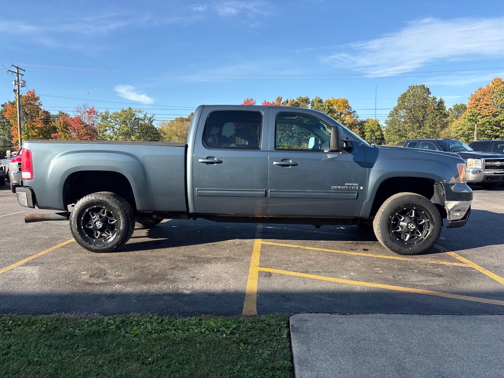 Photo 5 of this GMC SIERRA 2500HD