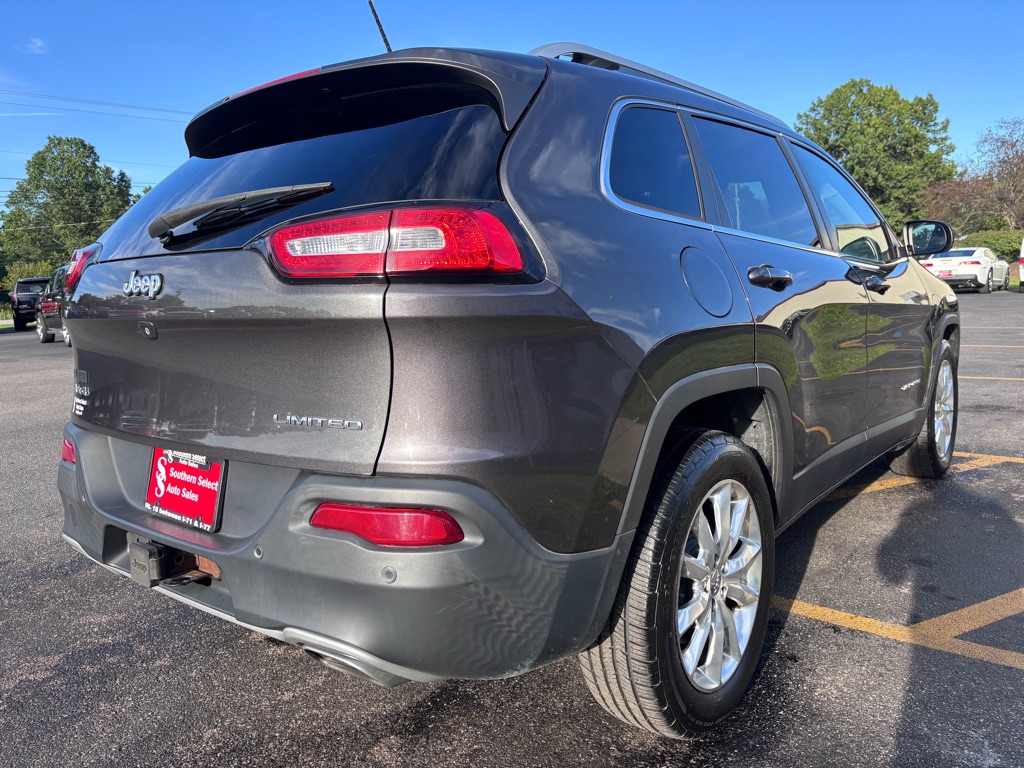 Photo 6 of this JEEP CHEROKEE