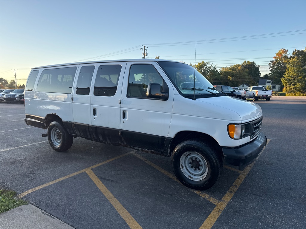 Photo 4 of this FORD E-SERIES