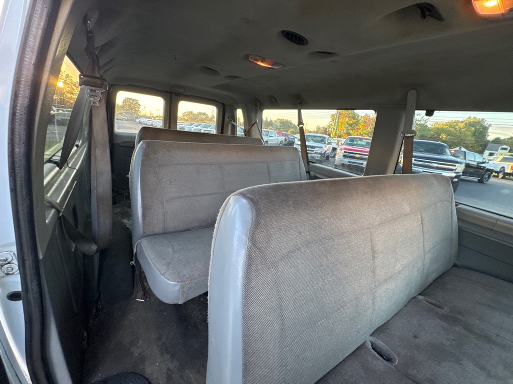 Photo 12 of this FORD E-SERIES