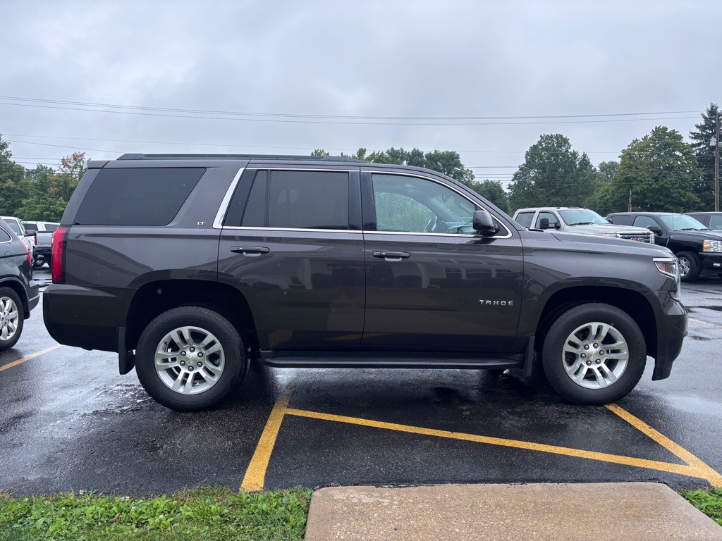 Photo 5 of this CHEVROLET TAHOE