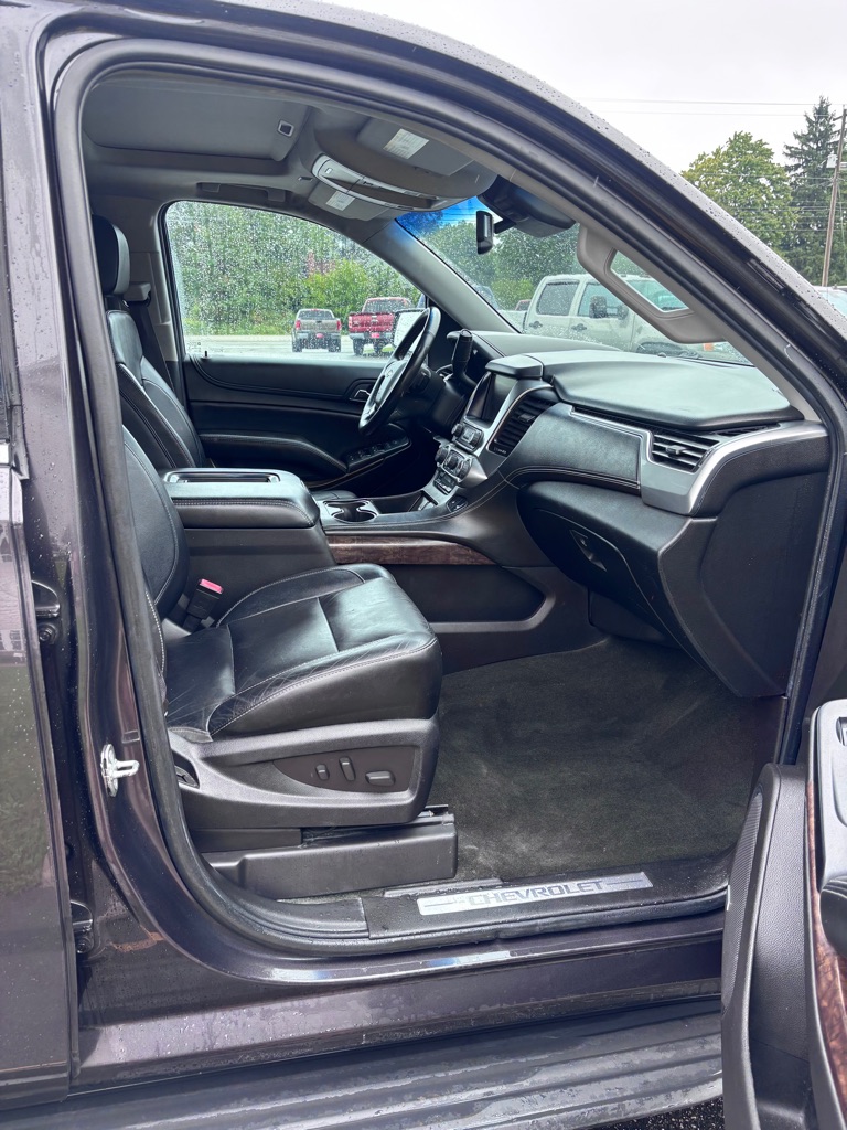 Photo 11 of this CHEVROLET TAHOE