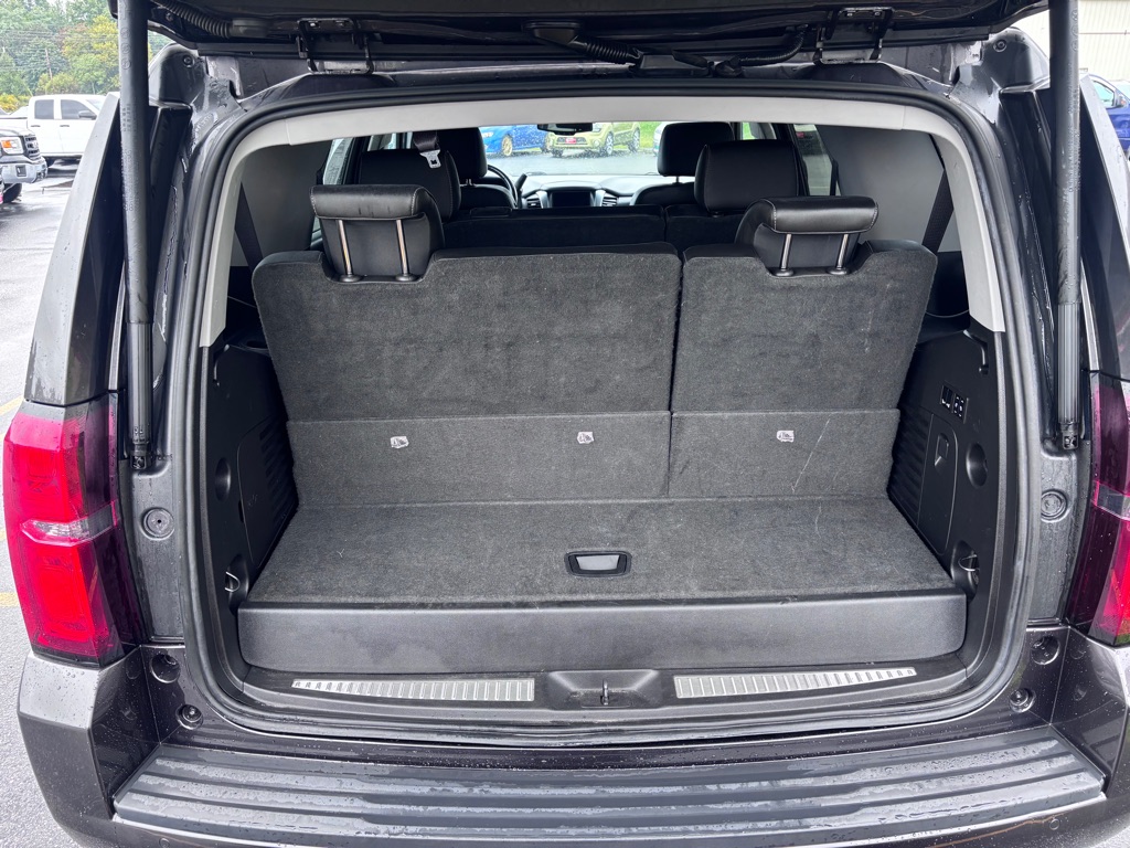 Photo 13 of this CHEVROLET TAHOE