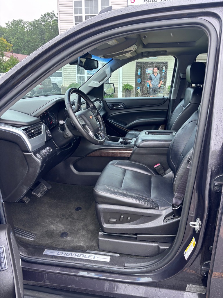 Photo 9 of this CHEVROLET TAHOE