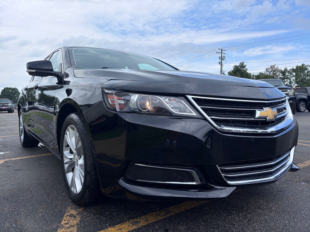 Photo 4 of this CHEVROLET IMPALA