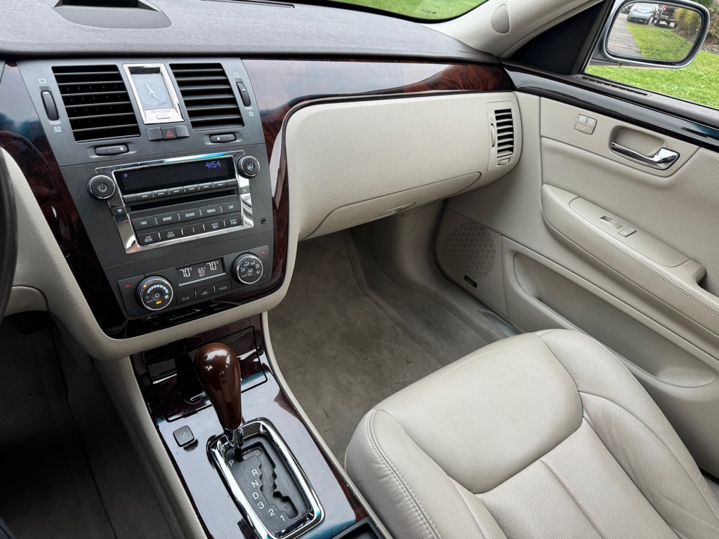 Photo 14 of this CADILLAC DTS