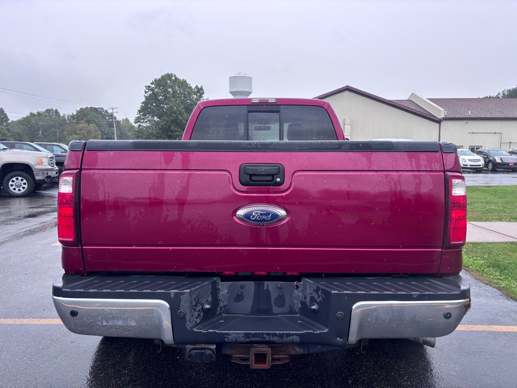 Photo 7 of this FORD F-350 SUPER DUT