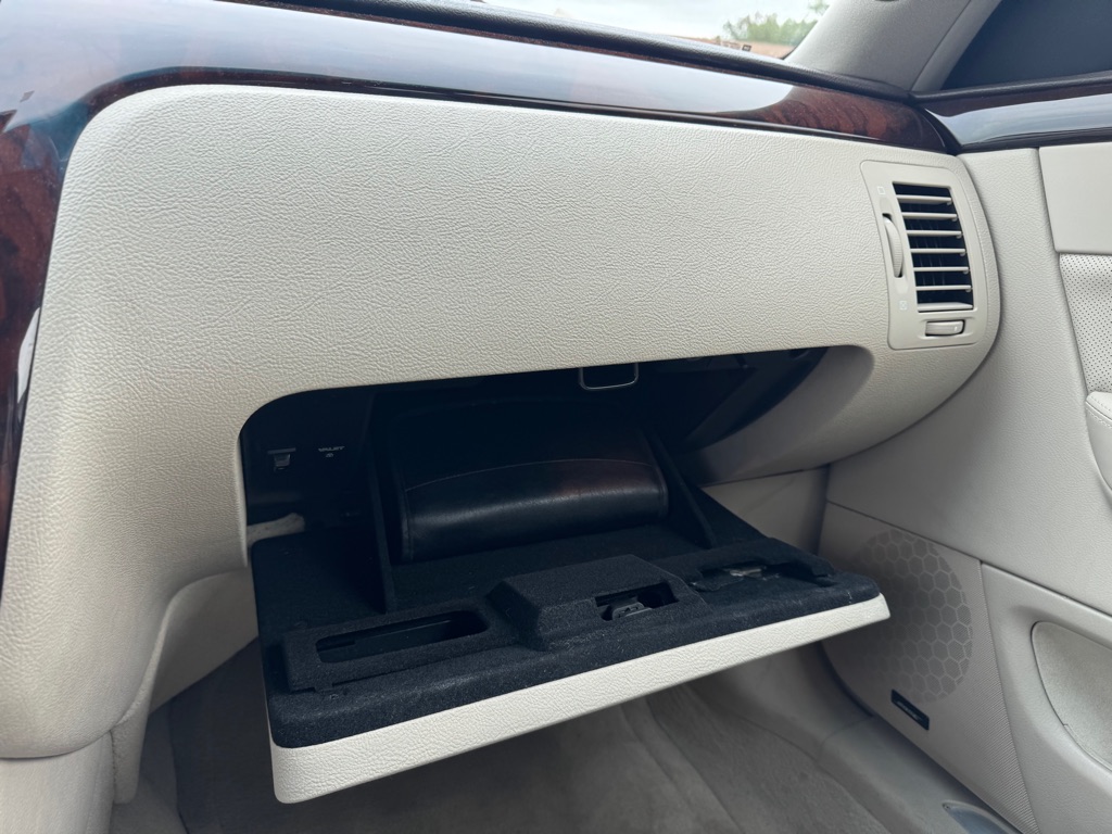 Photo 15 of this CADILLAC DTS