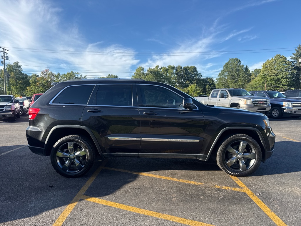 Photo 5 of this JEEP GRAND CHEROKEE