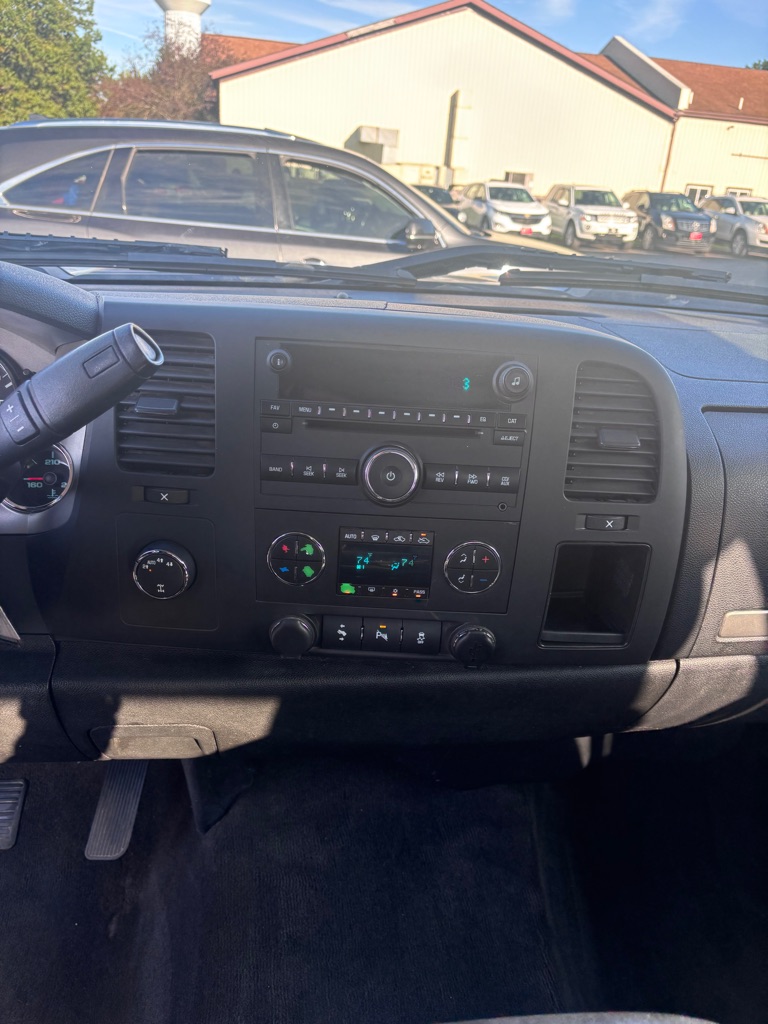 Photo 17 of this CHEVROLET SILVERADO 1500