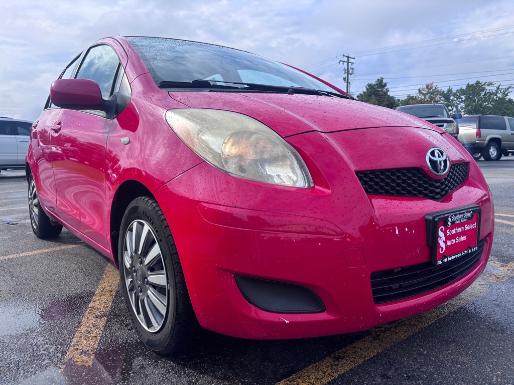 Photo 4 of this TOYOTA YARIS