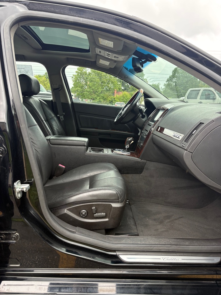 Photo 11 of this CADILLAC STS