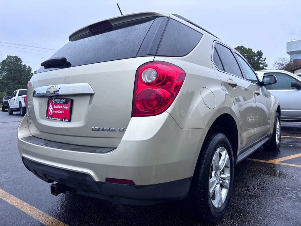 Photo 6 of this CHEVROLET EQUINOX