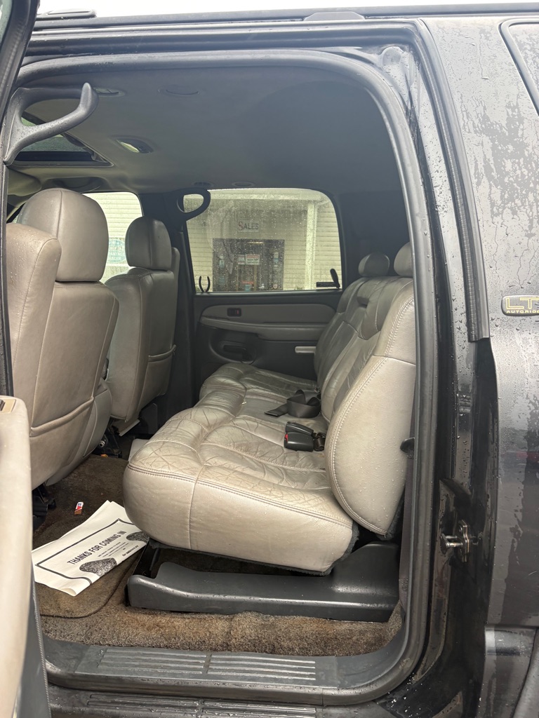 Photo 10 of this CHEVROLET SUBURBAN