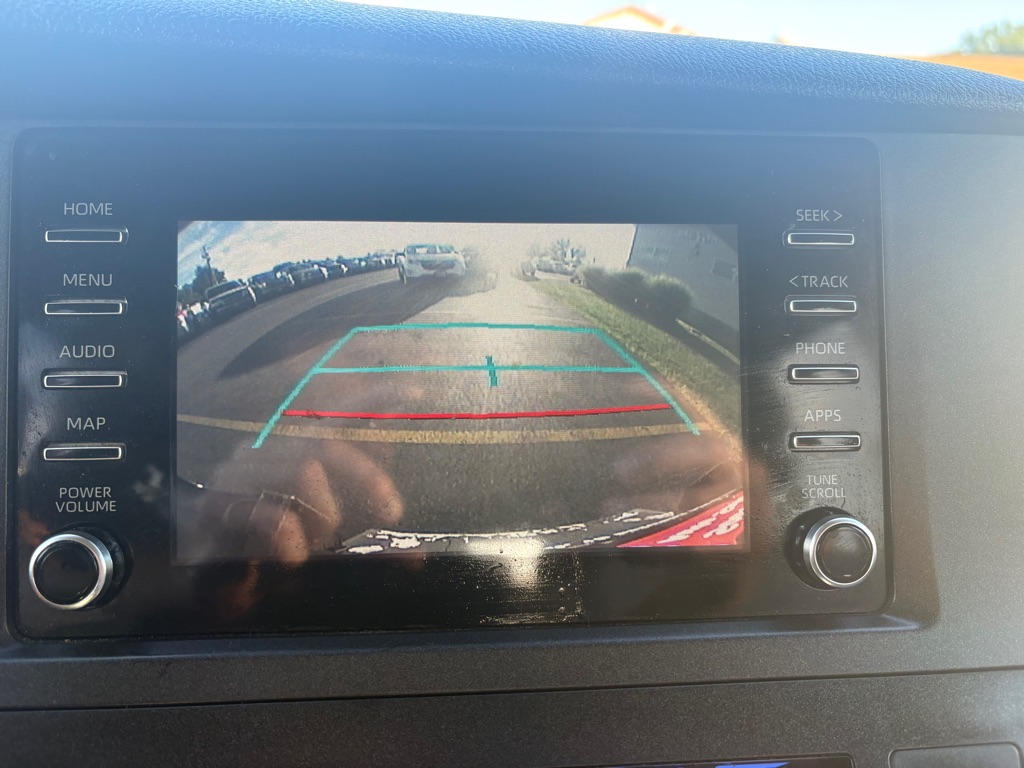 Photo 18 of this TOYOTA SIENNA