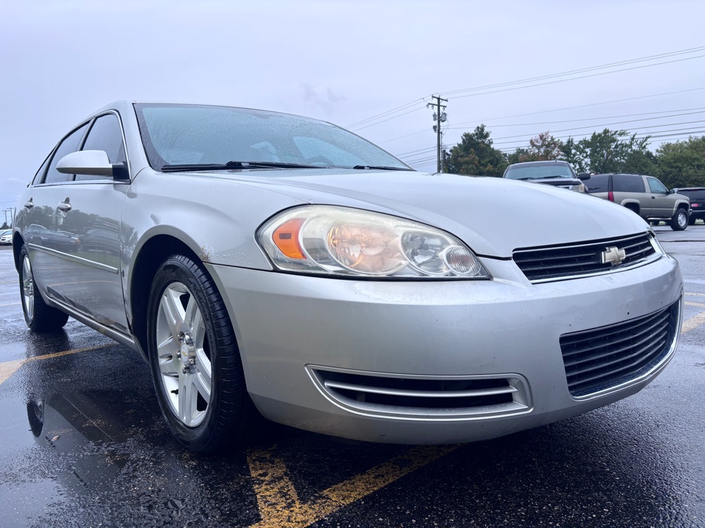 Photo 4 of this CHEVROLET IMPALA