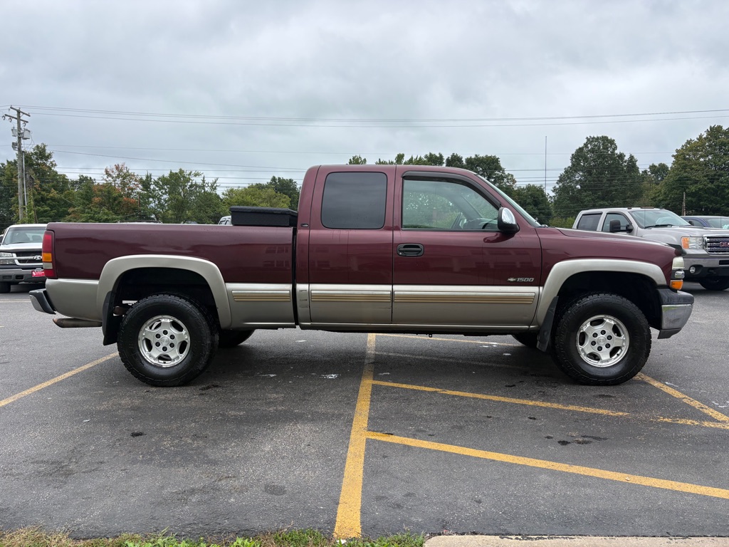Photo 5 of this CHEVROLET SILVERADO 1500