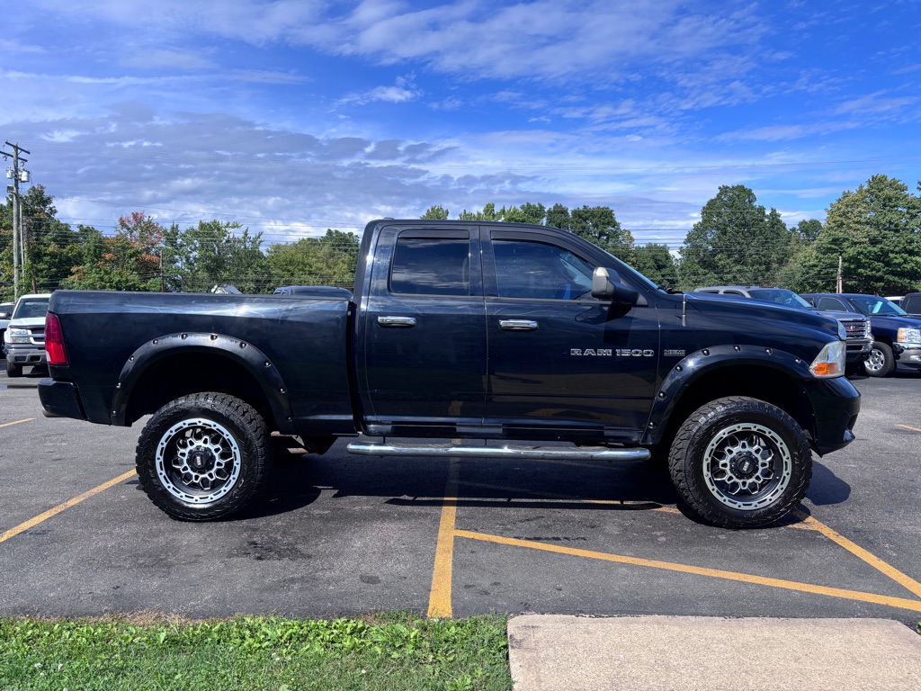 Photo 5 of this RAM 1500