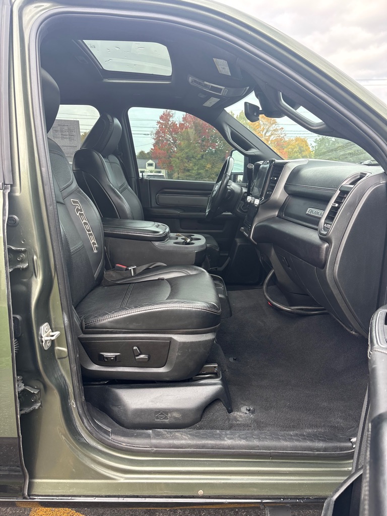 Photo 11 of this RAM 2500