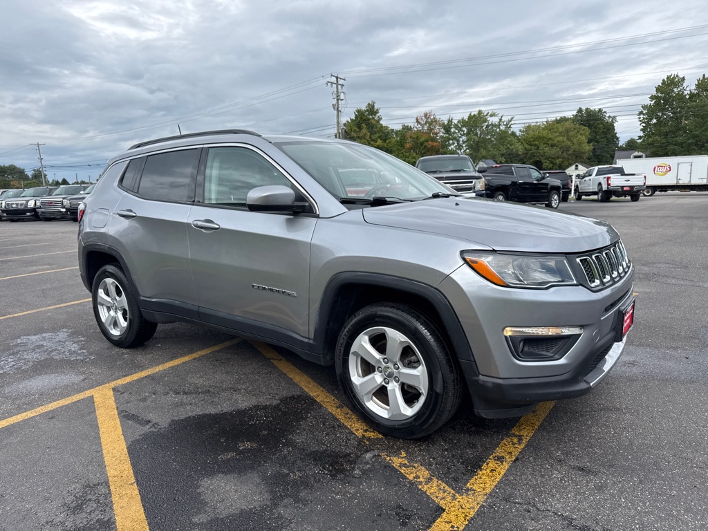 Photo 4 of this JEEP COMPASS