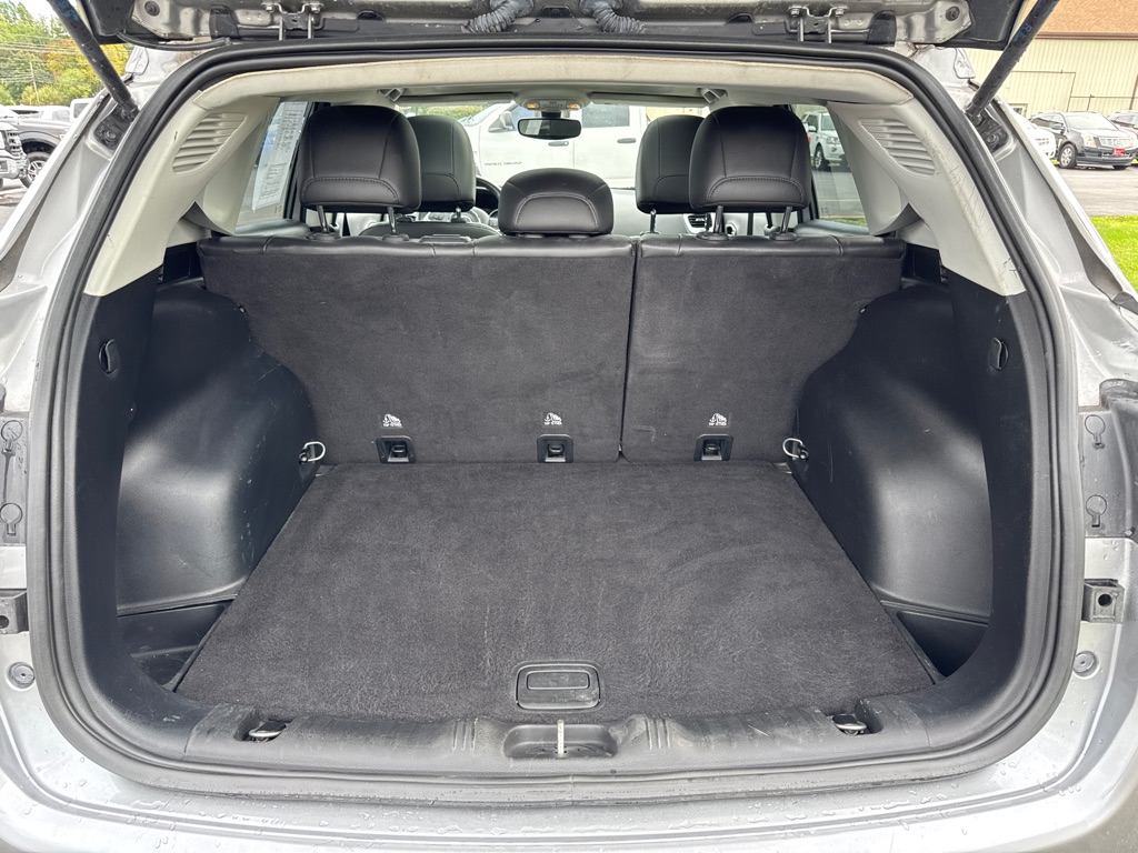 Photo 14 of this JEEP COMPASS