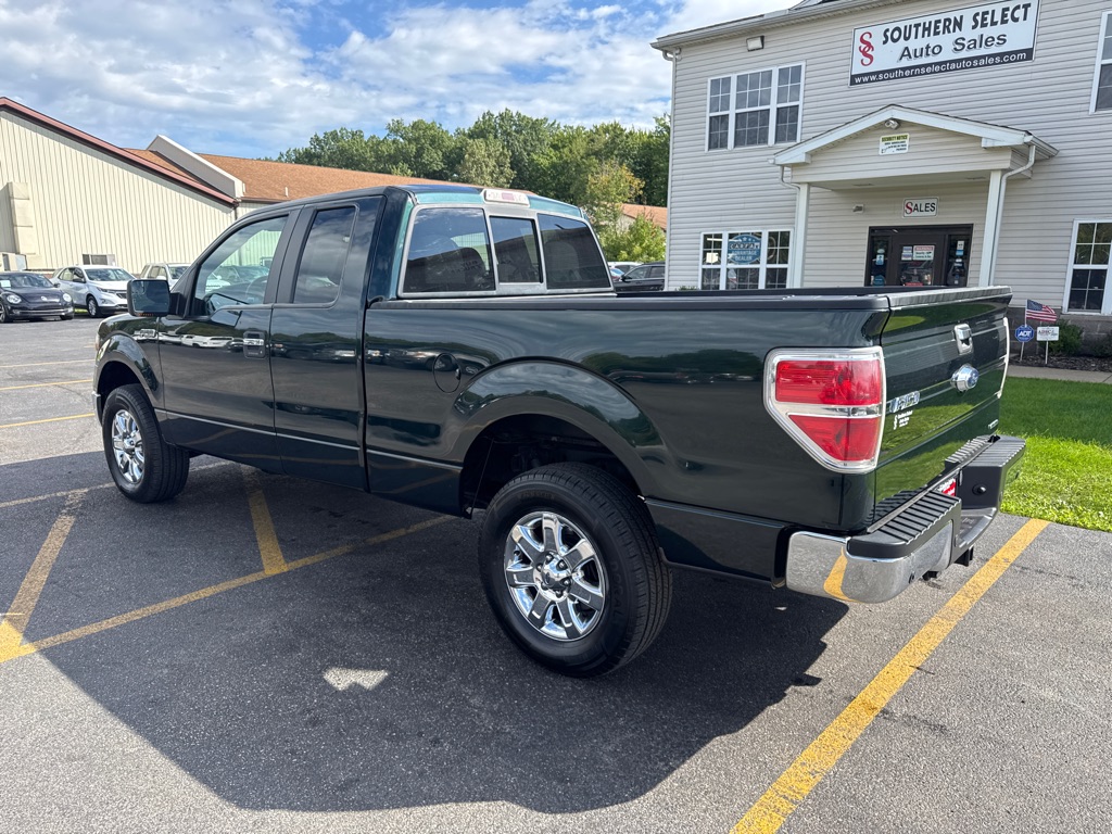 Photo 9 of this FORD F-150