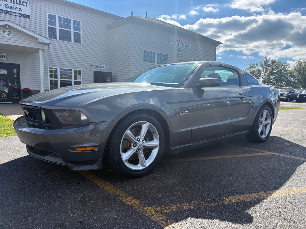Photo 2 of this FORD MUSTANG