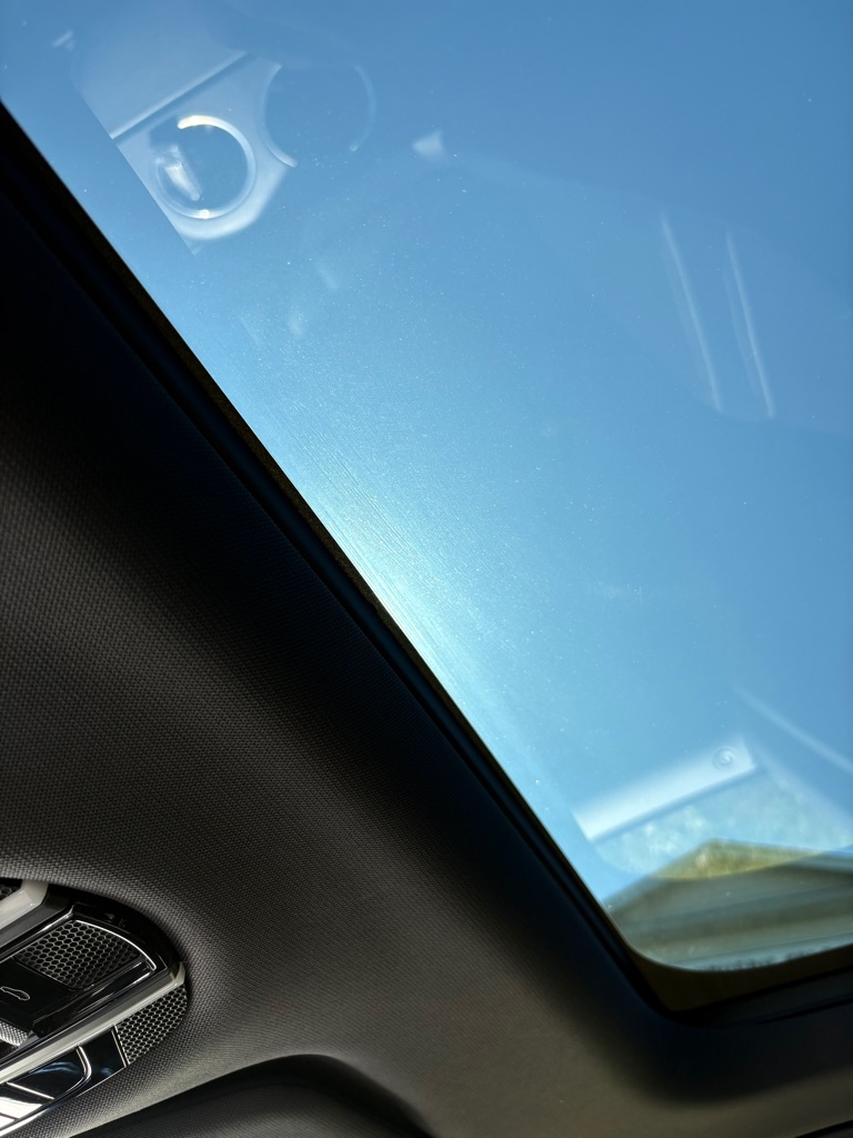 Photo 20 of this PORSCHE PANAMERA