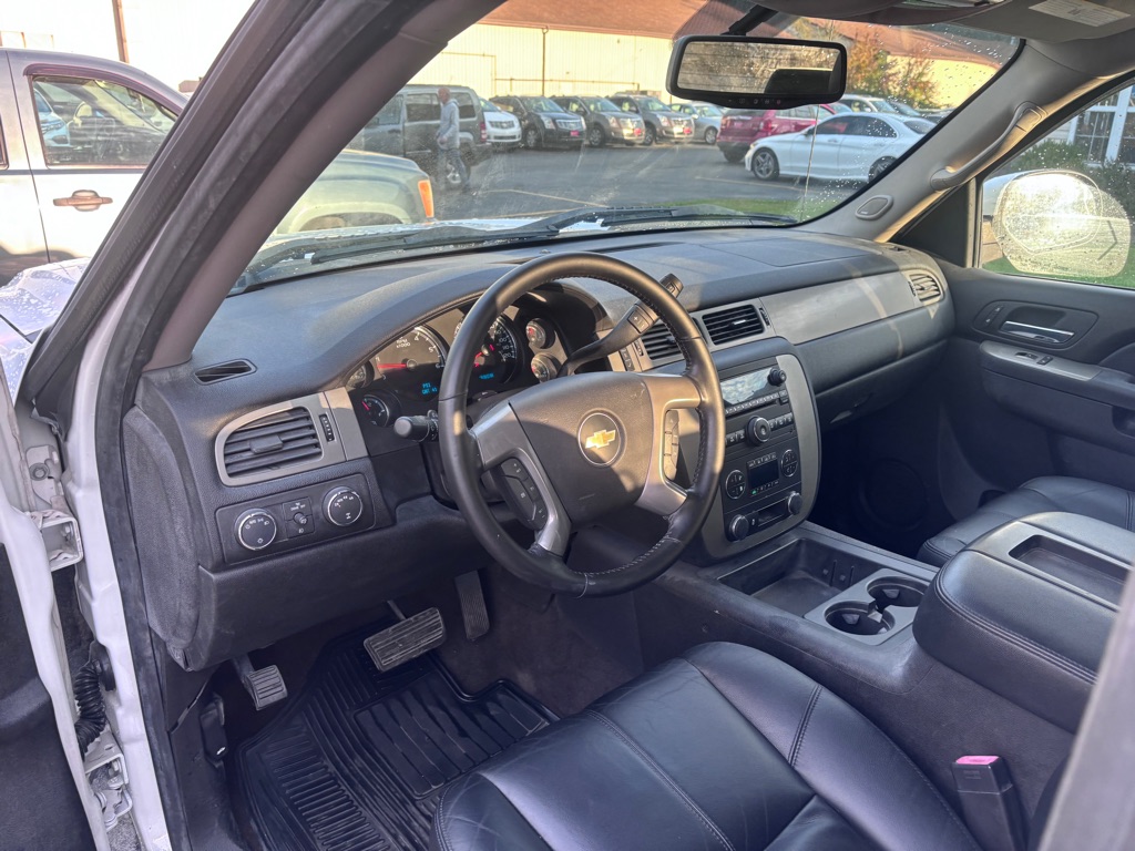 Photo 13 of this CHEVROLET SILVERADO 1500