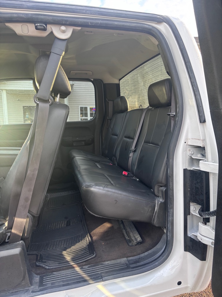 Photo 10 of this CHEVROLET SILVERADO 1500