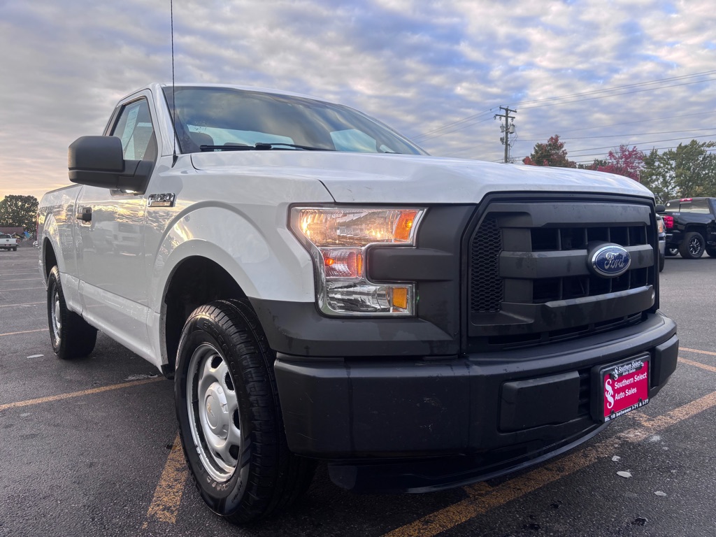 Photo 4 of this FORD F-150