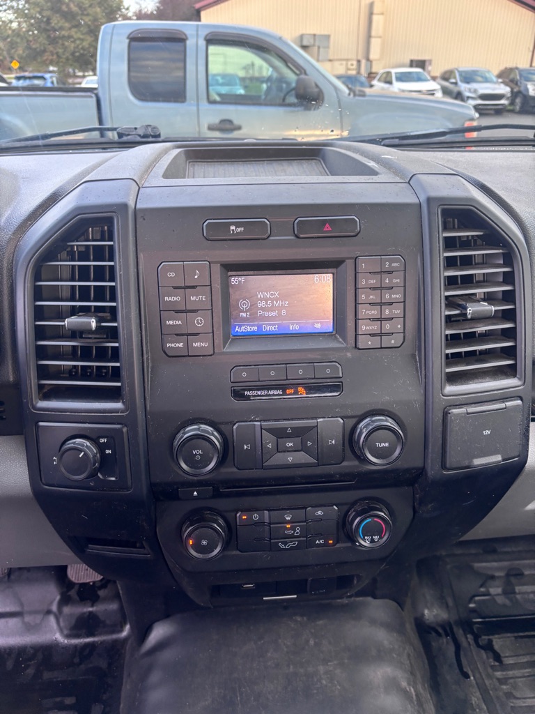 Photo 15 of this FORD F-150