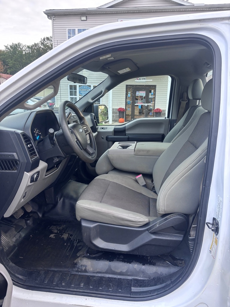 Photo 10 of this FORD F-150