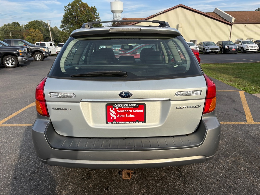 Photo 7 of this SUBARU OUTBACK