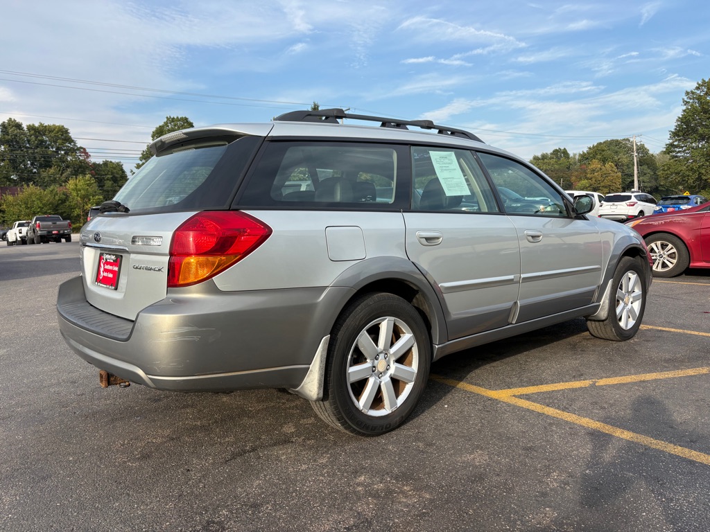 Photo 6 of this SUBARU OUTBACK