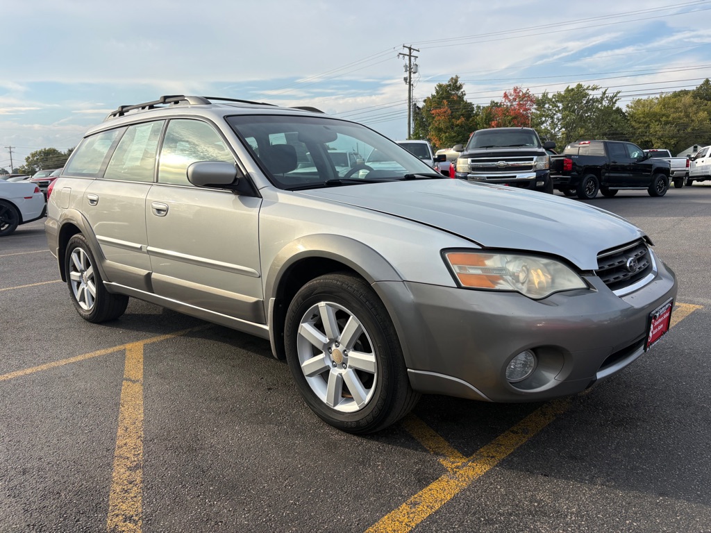 Photo 4 of this SUBARU OUTBACK