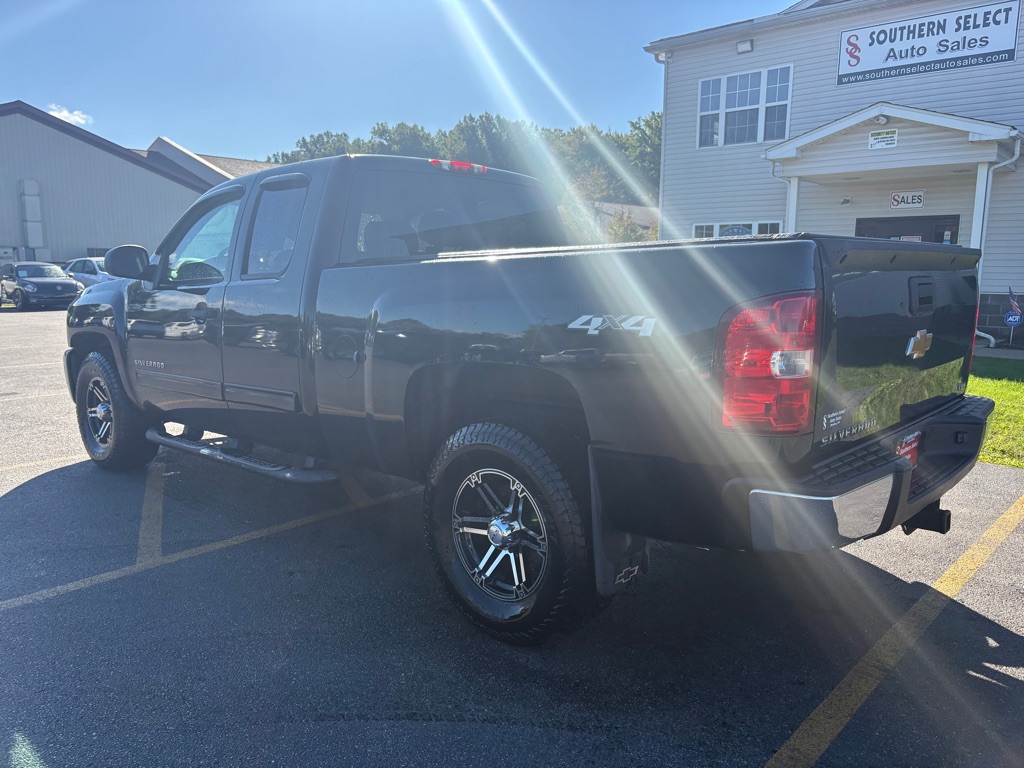 Photo 8 of this CHEVROLET SILVERADO 1500